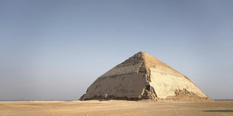Warrior princesses of ancient Egypt? Skeletons show women used the weapons buried with them
